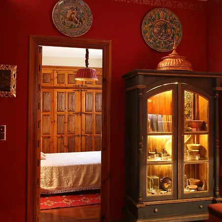 Lux San Miguel Lägenhetshotell Toledo