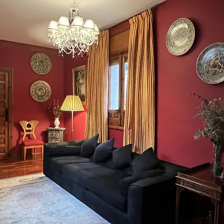 Almunia De San Miguel Apartmanhotel