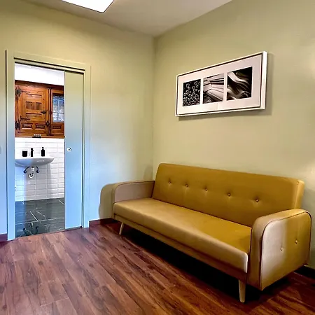 Apartmanhotel Almunia De San Miguel 2*