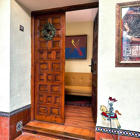 Lux San Miguel Lejlighedshotel 2*