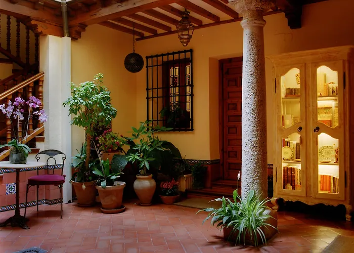 Lux San Miguel Lägenhetshotell 2*